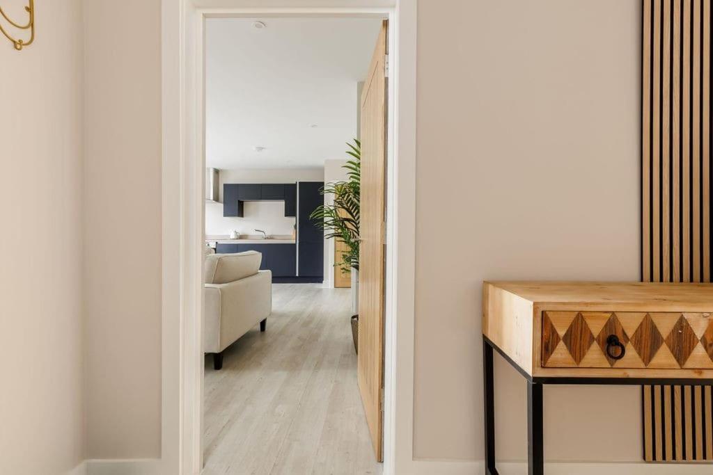 Modern 2 Bed, Cliff Top & Parking, F6 Bournemouth Eksteriør bilde