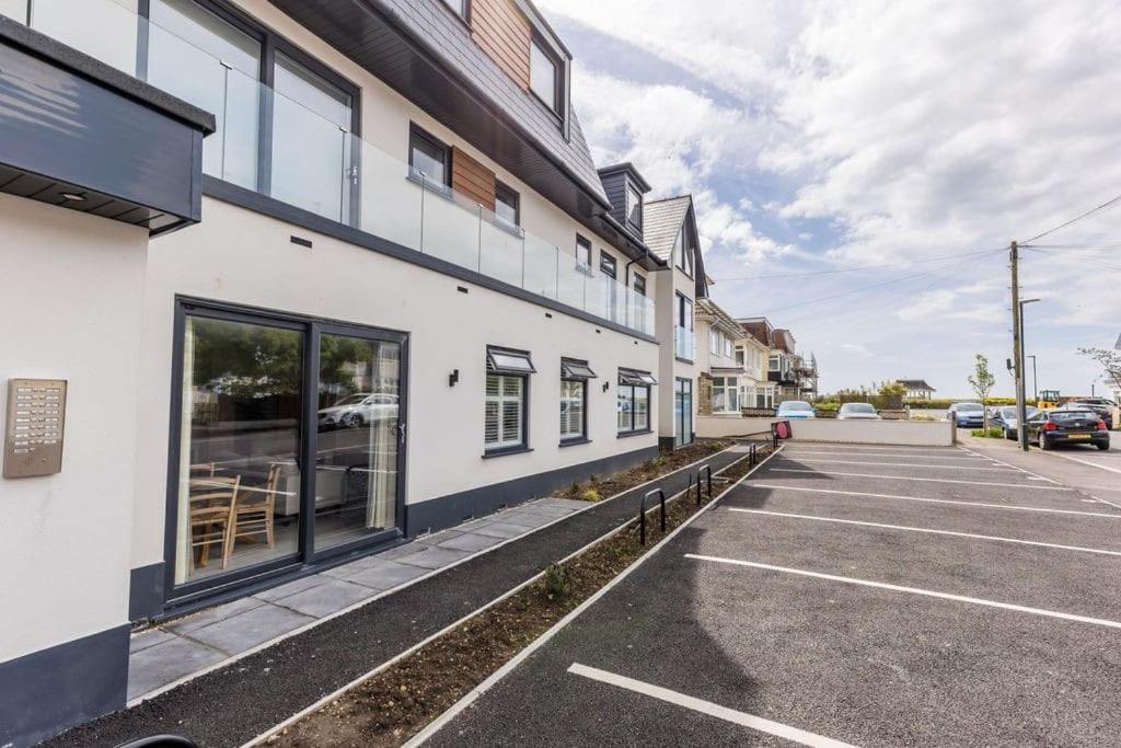 Modern 2 Bed, Cliff Top & Parking, F6 Bournemouth Eksteriør bilde