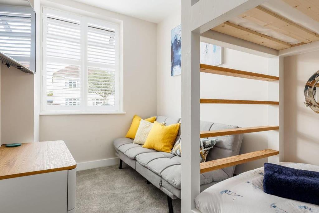 Modern 2 Bed, Cliff Top & Parking, F6 Bournemouth Eksteriør bilde